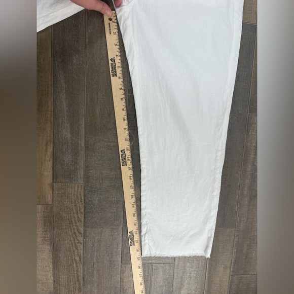 Frank and Eileen White Kinsale Cropped Pants w/ Raw Hem Cotton and Flax - Picture 11 of 14